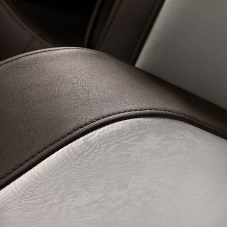 Sakura fotel masujący Comfort Plus 806 brązowy